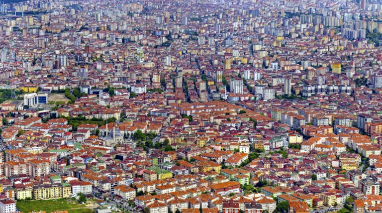 İstanbul’da kaç bina deprem riski altında1