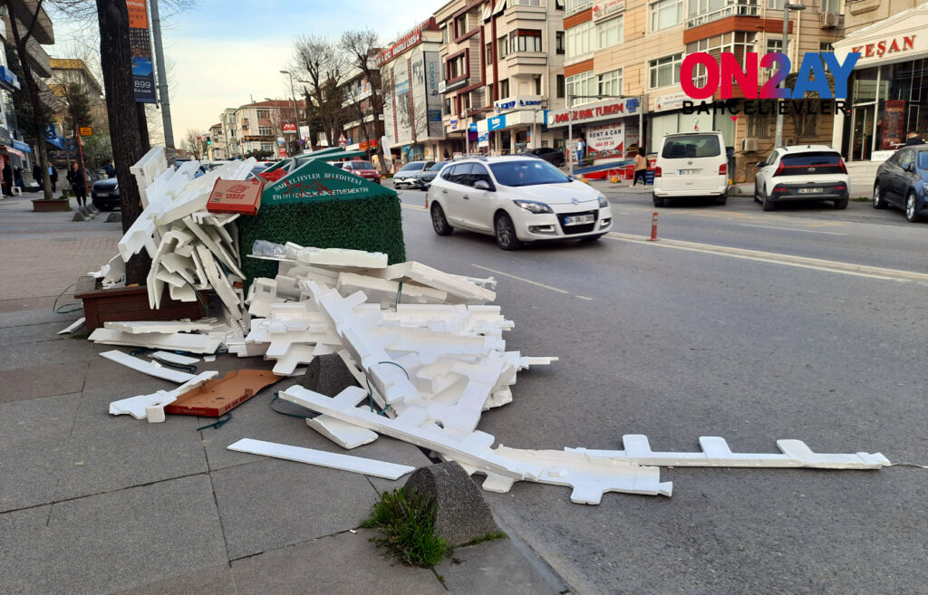 Her şeyi belediyeden beklemek..! Bahçelievler Belediyesi