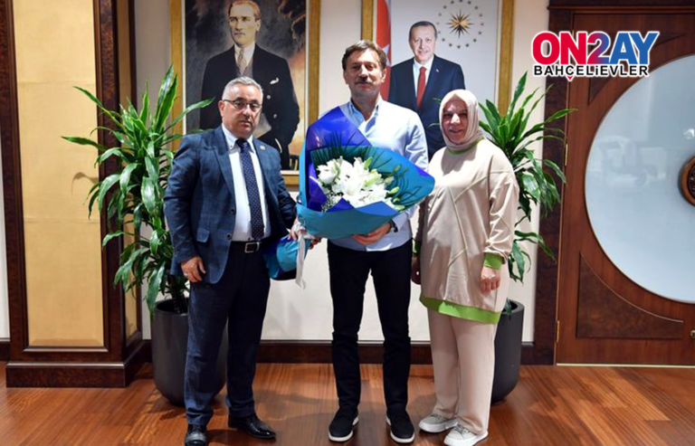 Hakan Bahadır, Muhtarlara zeytin dalı..