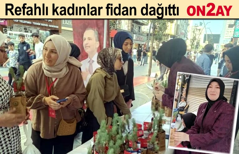 Yeniden Refahlı kadınlar fidan dağıttı