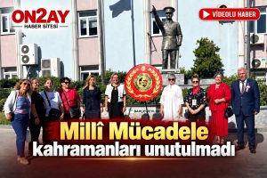 ADD Bahçelievler, 9 Eylül’ü çelenk sunarak kutladı